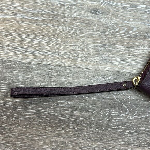 Kate Spade burgundy full zip wallet - Picture 12 of 12